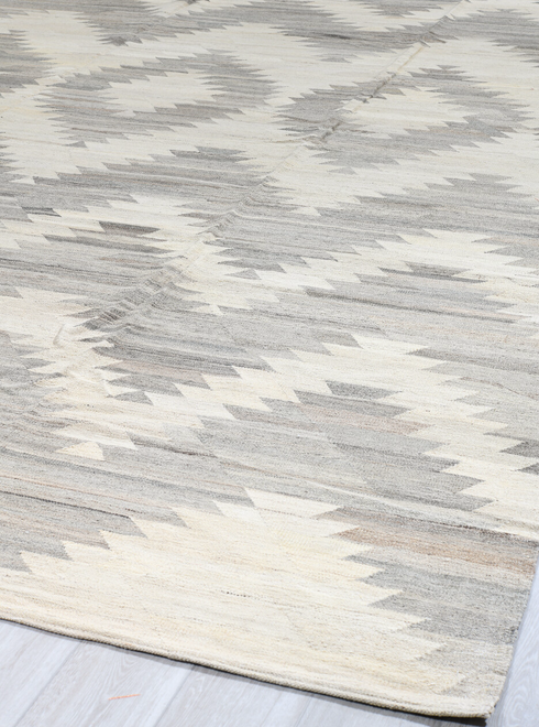 Vintage Kilim Area Rug (13' x 16')