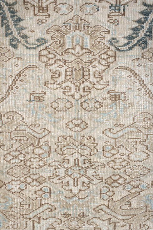 Antique Heriz Area Rug (6' x 9')