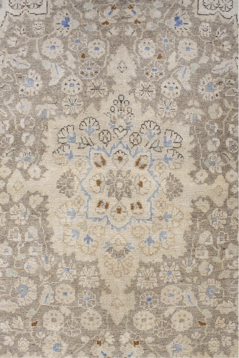 Vintage Sarouk Area Rug (3' x 5')