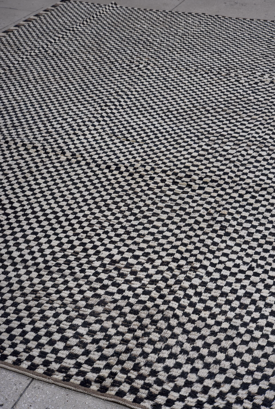 9' x 12' one-of-a-kind handmade vintage Tulu large size rug. Color palette: black, blue, dark gray, gainsboro, gray