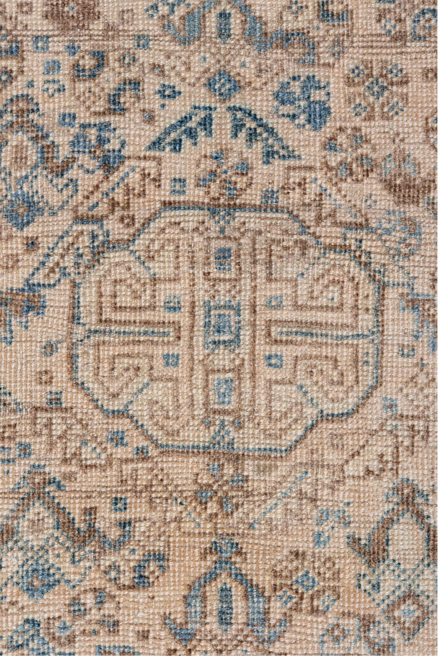 3' x 5' one-of-a-kind handmade vintage Shiraz small size rug. Color palette: blue, brown, dark gray, dim gray, gray