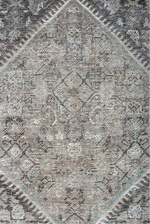 Antique Mahal Area Rug (10' x 13')