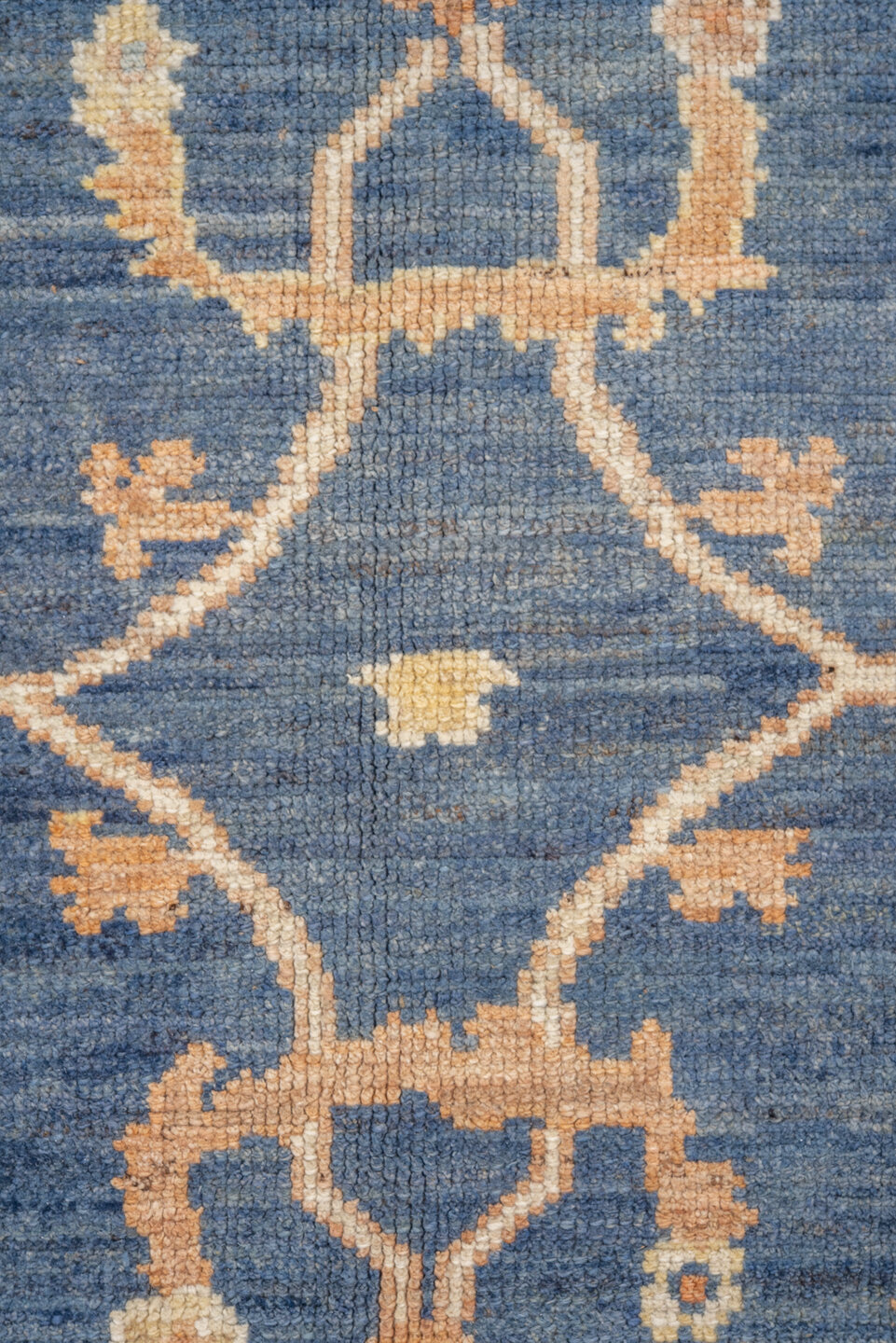 7' x 10' one-of-a-kind handmade vintage Oushak large size rug. Color palette: antiquewhite, blue, brown, fiord, gray