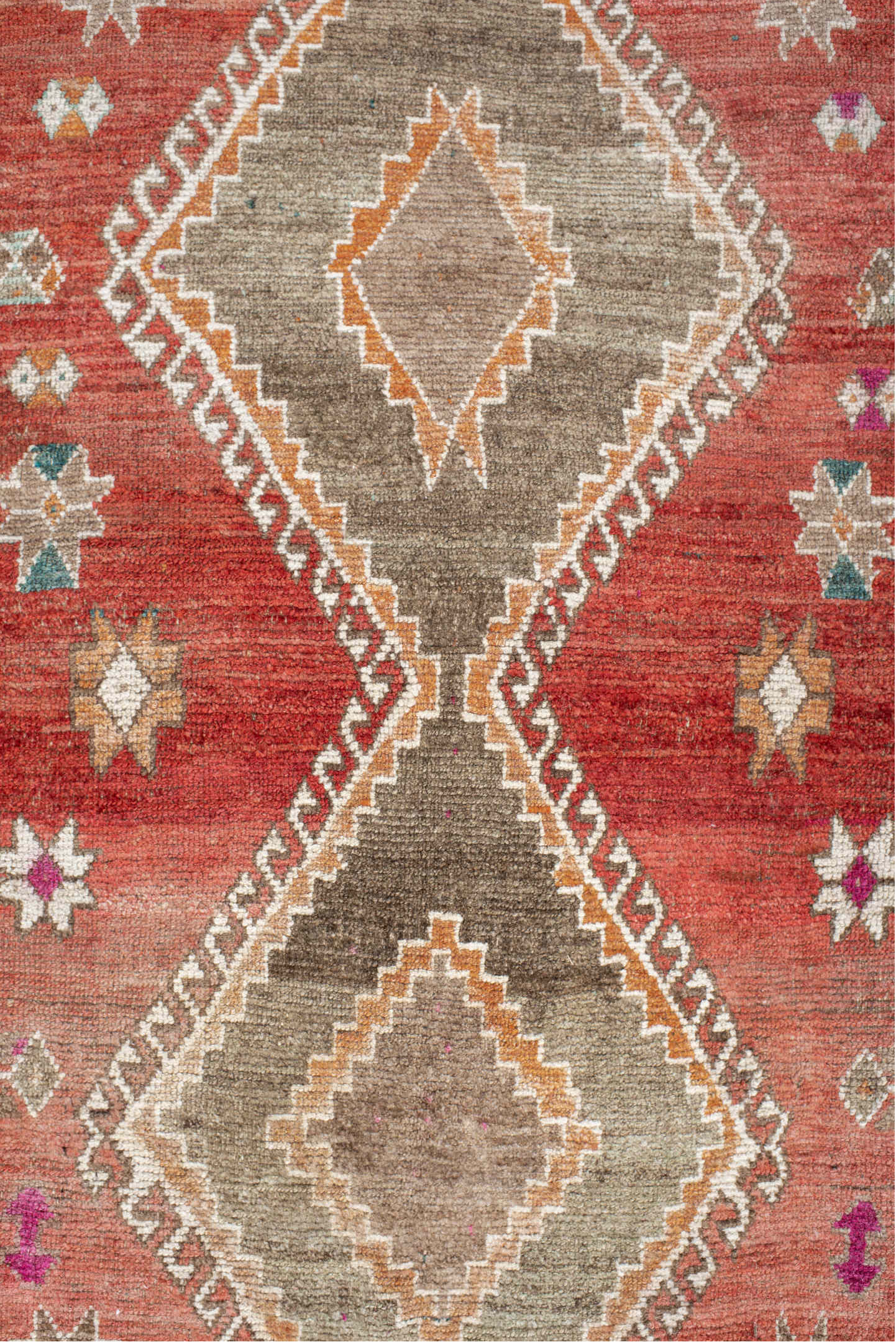 3' x 5' one-of-a-kind handmade vintage Gabbe small size rug. Color palette: brown, floral white, gray, ivory, light gray