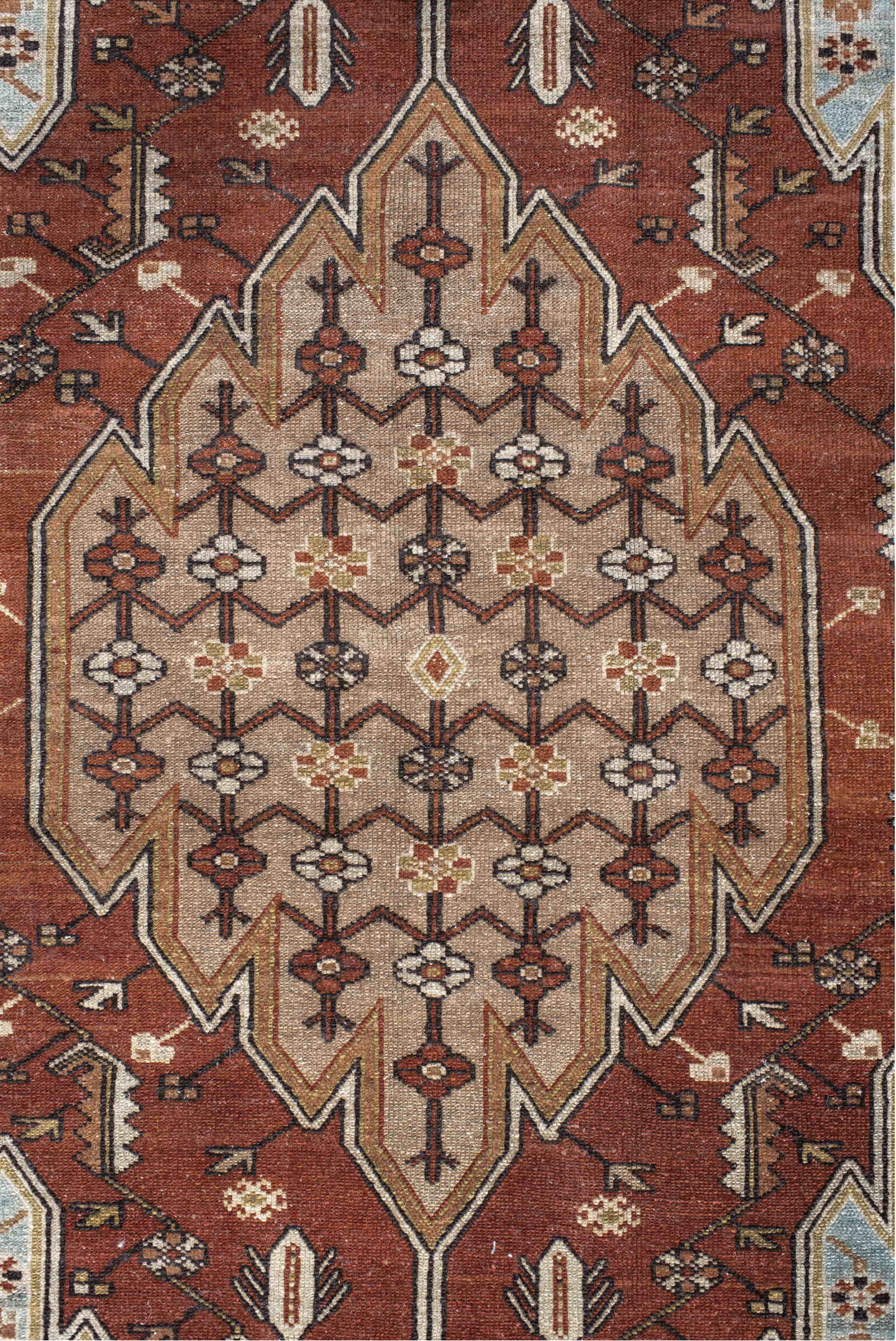 4' x 6' one-of-a-kind handmade vintage Malayer small size rug. Color palette: black, brown, dark gray, gainsboro, gray