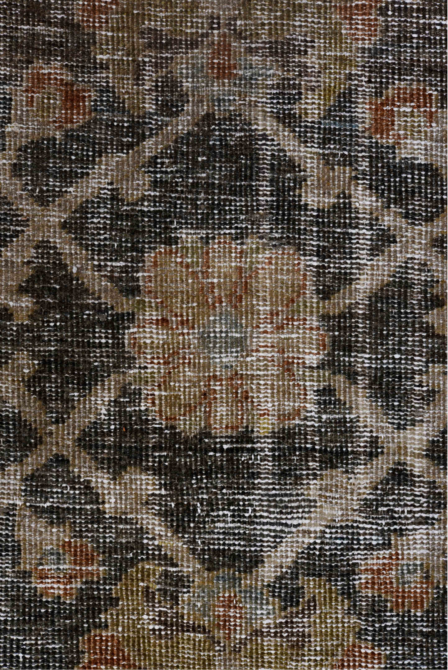 10' x 15' one-of-a-kind handmade vintage Mahal rug. Color palette: brown, dark gray, gainsboro, gray, light gray, off-white