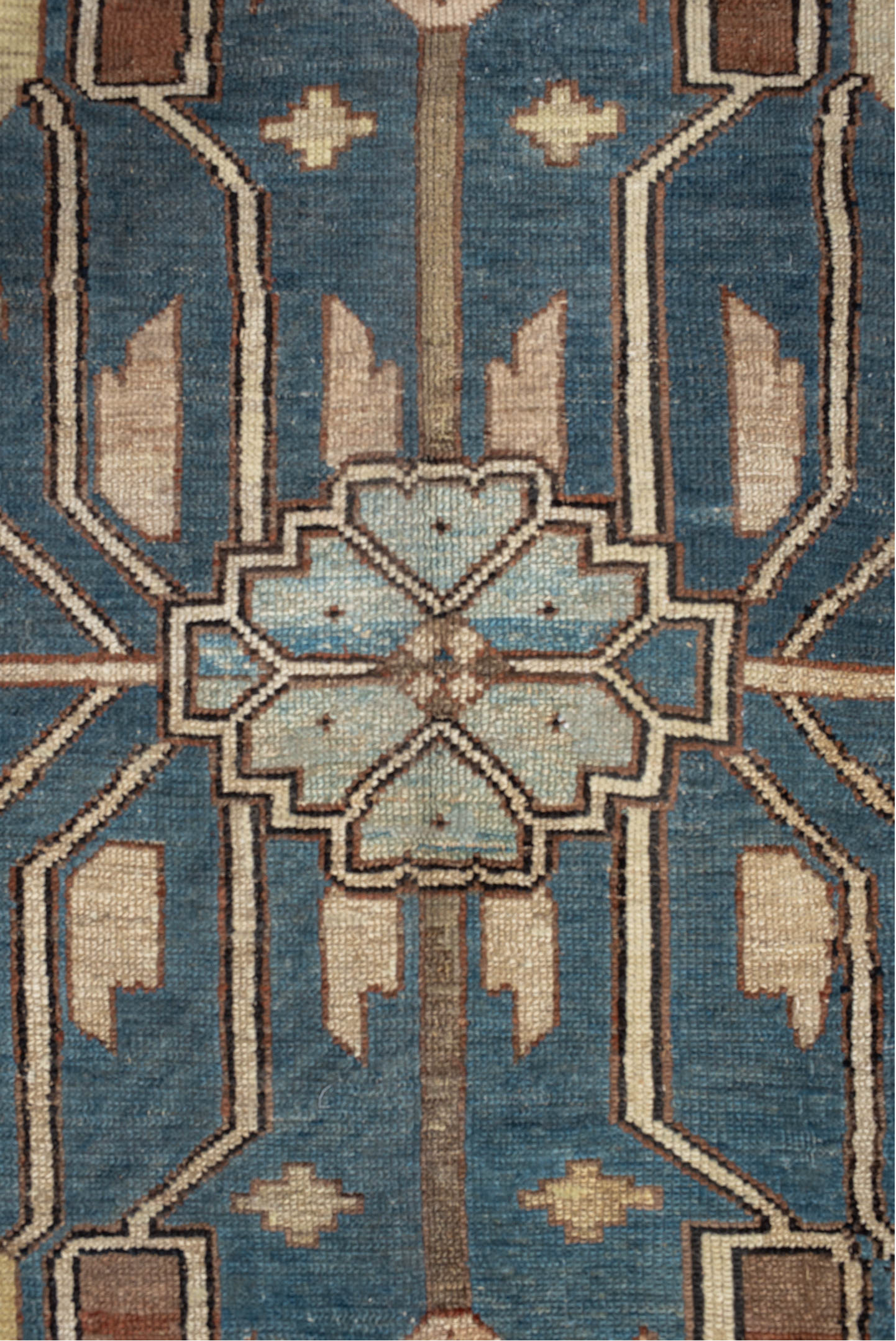 11' x 14' one-of-a-kind handmade vintage Serapi oversize rug. Color palette: gray, blue, brown, black, off-white, dark gray