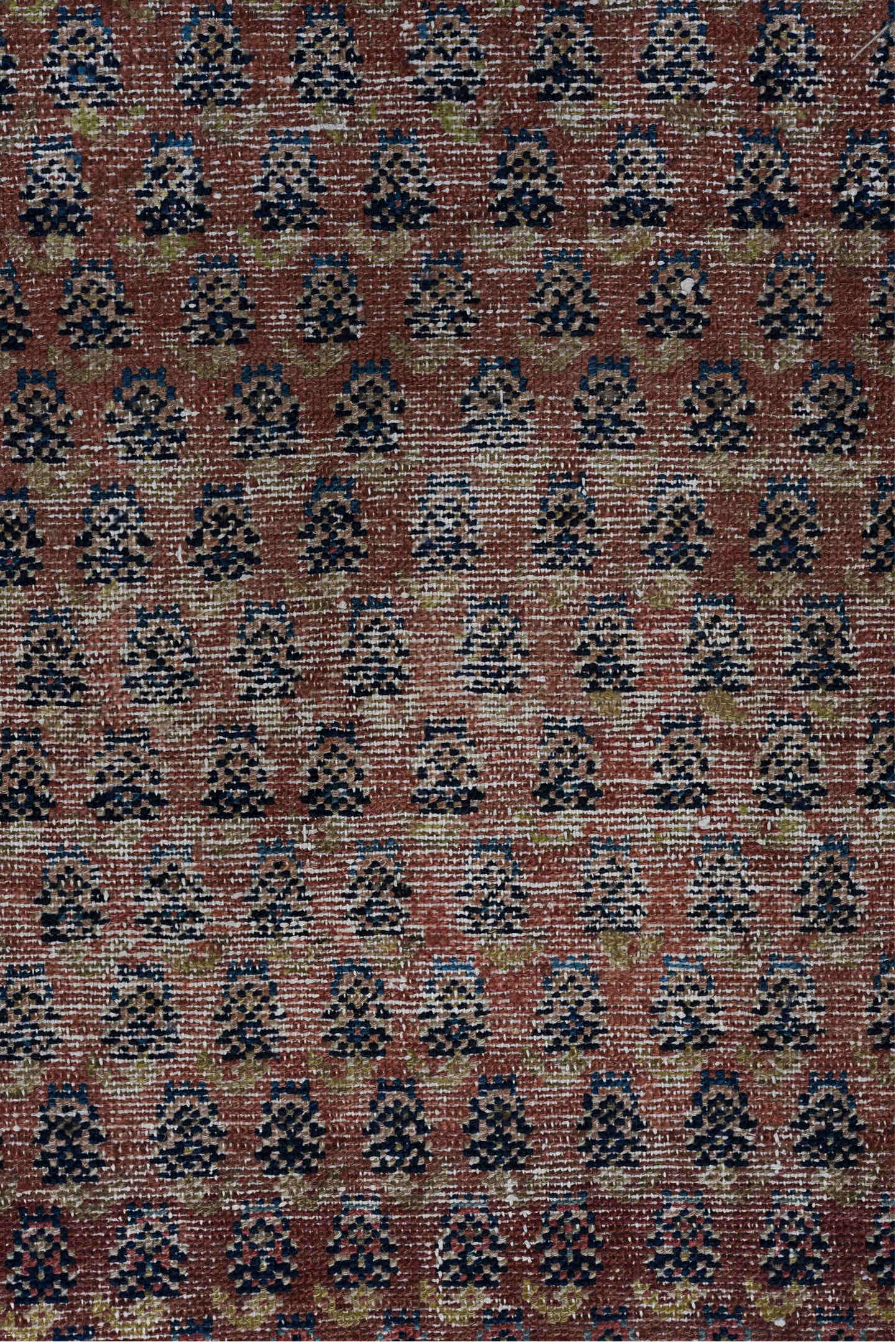 4' x 6' one-of-a-kind handmade vintage Malayer small size rug. Color palette: gray, light gray, off-white, brown, blue, pink