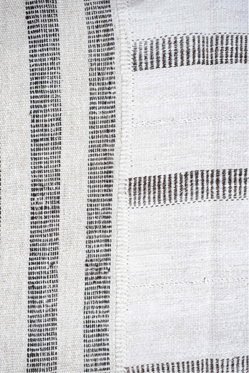 Vintage Kilim Area Rug (10' x 15')