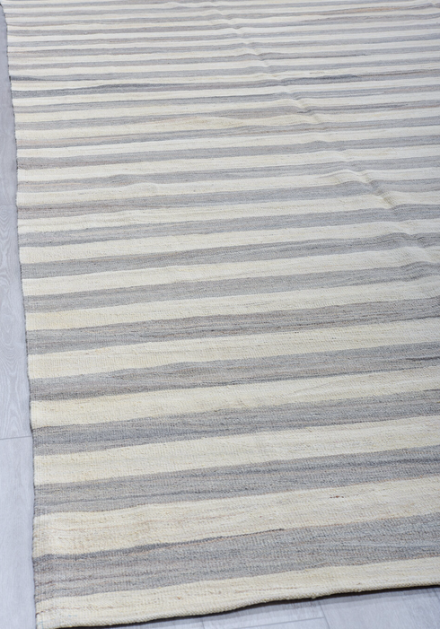 Vintage Kilim Area Rug (12' x 15')