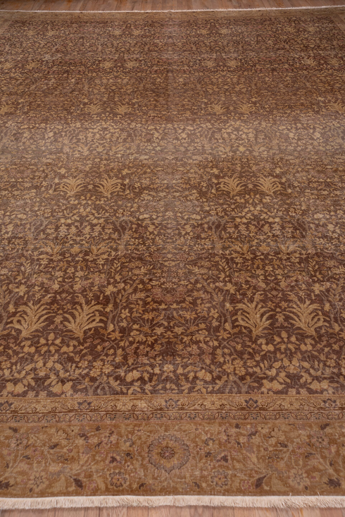 Antique Sivas Area Rug (12' x 16')