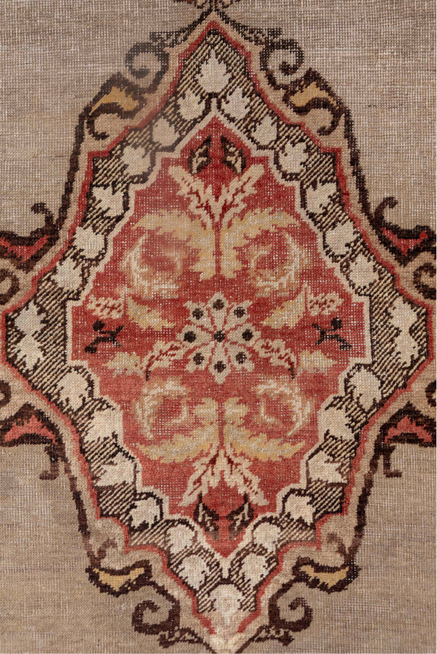 4' x 6' one-of-a-kind handmade vintage Oushak small size rug. Color palette: brown, gray, light gray, off-white, orange