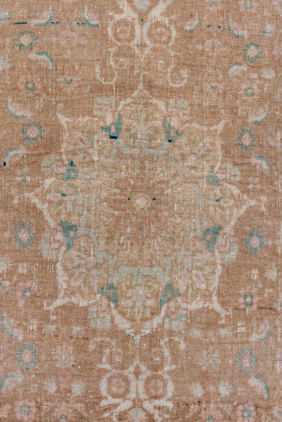 3' x 5' one-of-a-kind handmade vintage Bidjar small size rug. Color palette: black, brown, gray, light gray, off-white