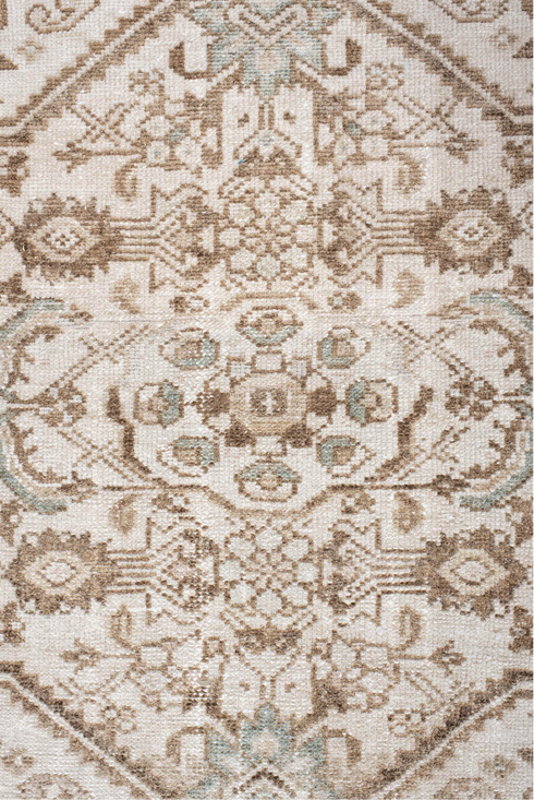 Vintage Sumak Area Rug (1' x 1')