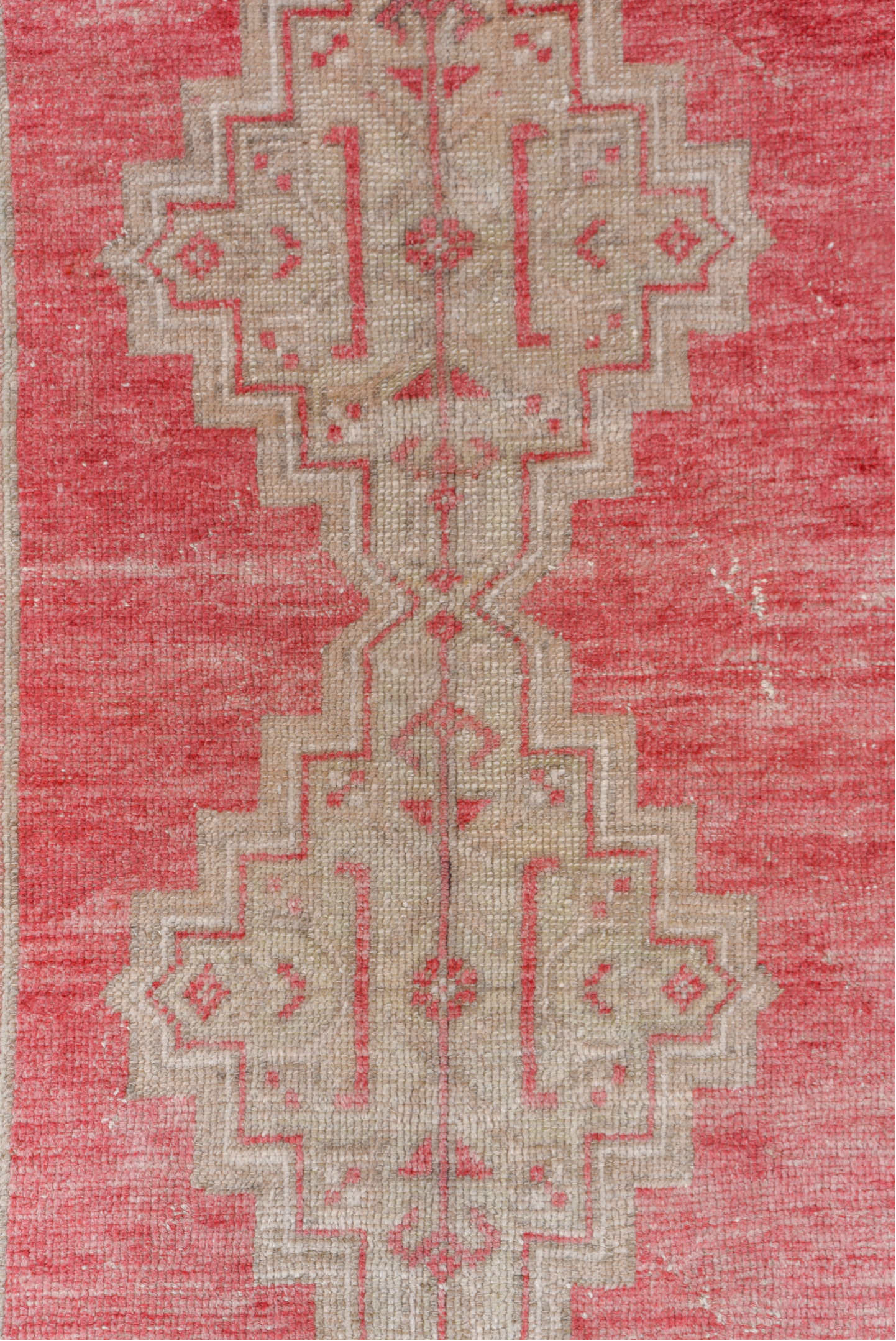 3' x 6' one-of-a-kind handmade vintage Oushak small size rug. Color palette: gray, light gray, off-white, pink, rosy brown