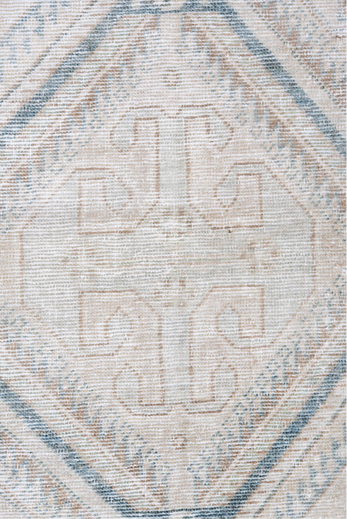 Antique Farahan Area Rug (5' x 9')