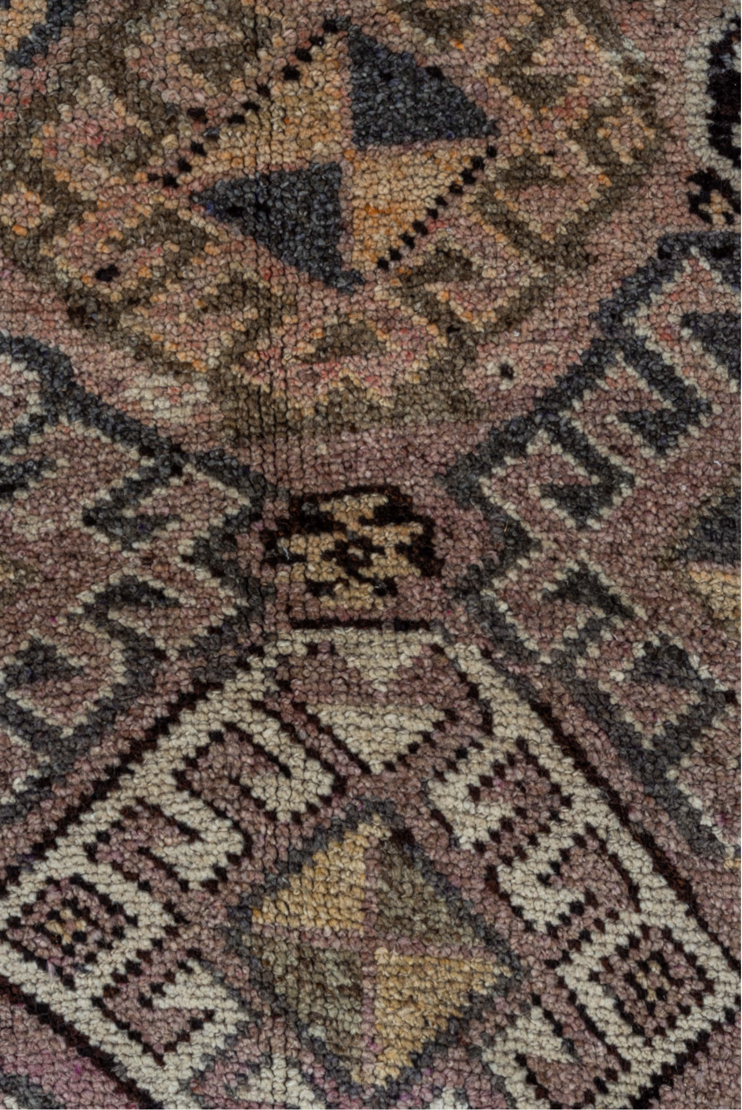 4' x 5' one-of-a-kind handmade vintage Kars small size rug. Color palette: black, brown, charcoal, gray, light gray, pink