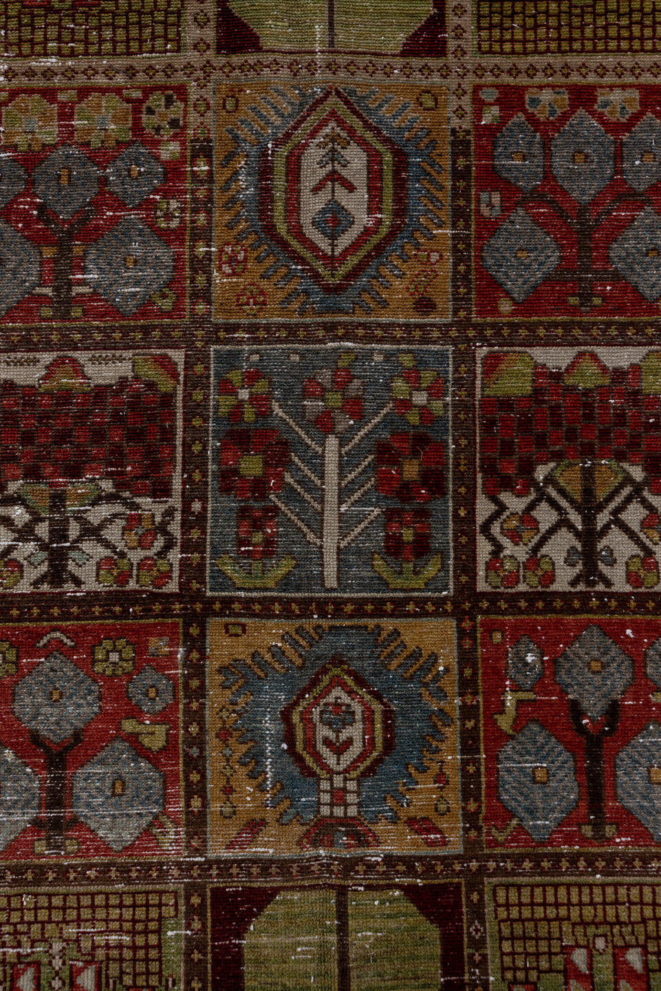 6' x 10' one-of-a-kind handmade vintage Baktiary large size rug. Color palette: brown, gray, light gray, off-white, pink