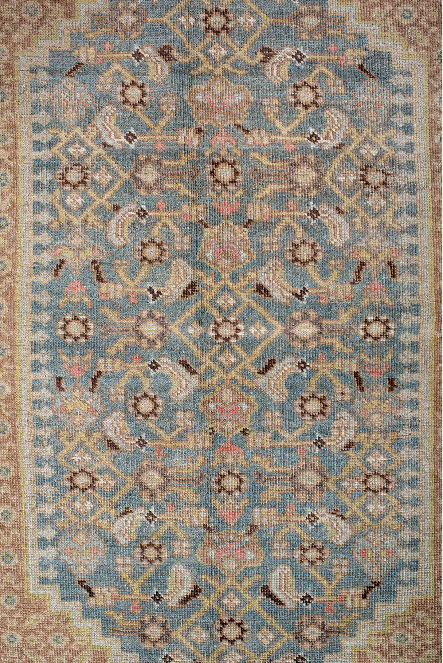 5' x 7' one-of-a-kind handmade vintage Sivas rug. Color palette: brown, dark gray, dim gray, gray, light gray, off-white