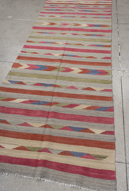 Vintage Kilim Runner Rug (3' x 9')