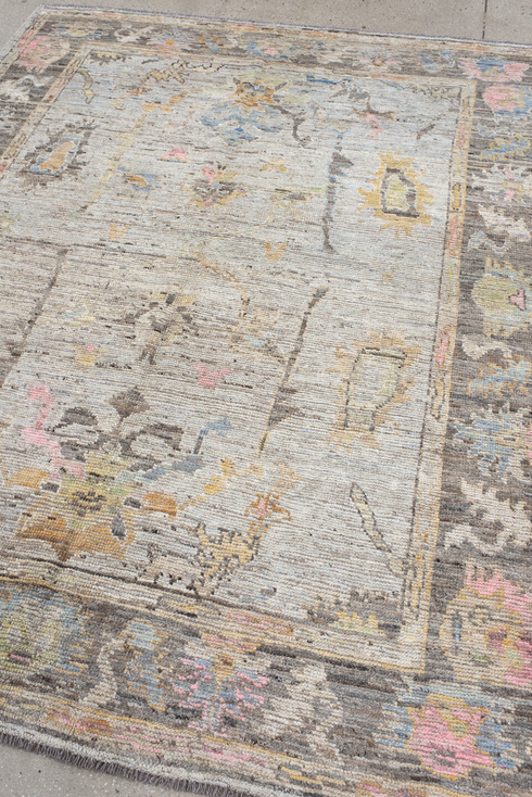 Vintage Oushak Area Rug (6' x 7')