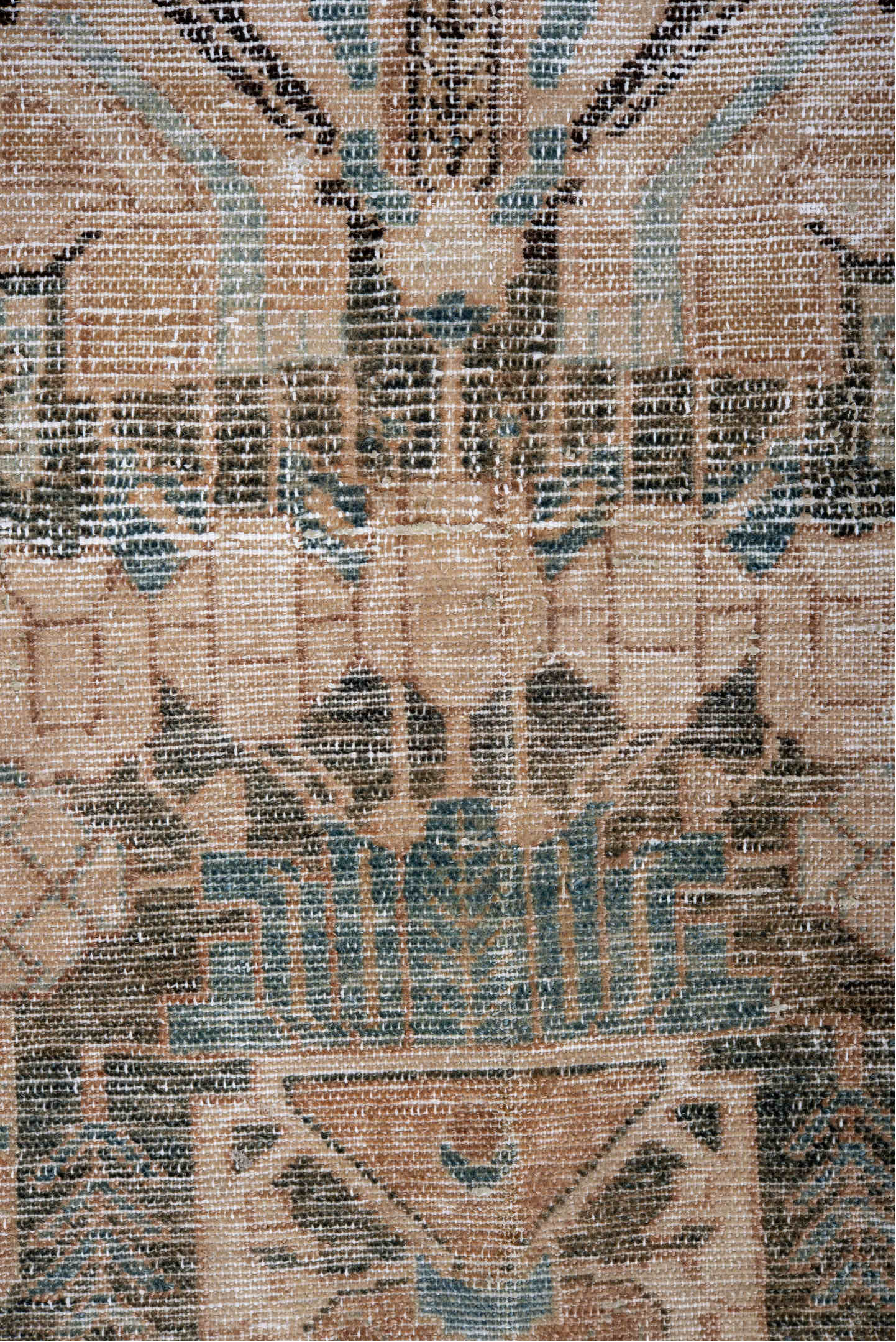 4' x 6' one-of-a-kind handmade vintage Malayer small size rug. Color palette: black, blue, brown, dark gray, dim gray