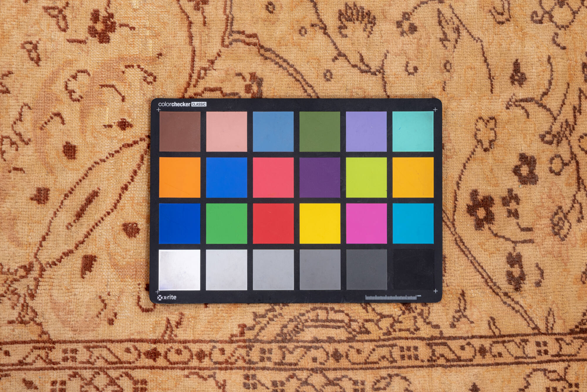 8' x 11' one-of-a-kind handmade vintage Sivas large size rug. Color palette: brown, gray, light gray, off-white, pink, snow