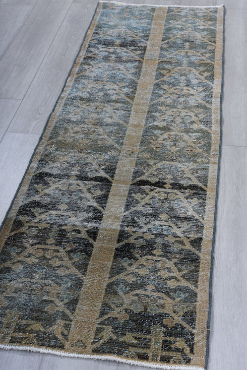 Antique Flatweave Runner Rug (2' x 7')