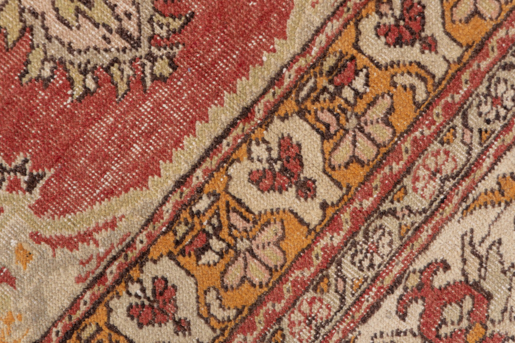 4' x 6' one-of-a-kind handmade vintage Oushak small size rug. Color palette: brown, gray, light gray, pink, red, redwood