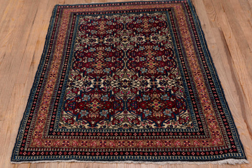 Antique Isfahan Area Rug (3' x 4')