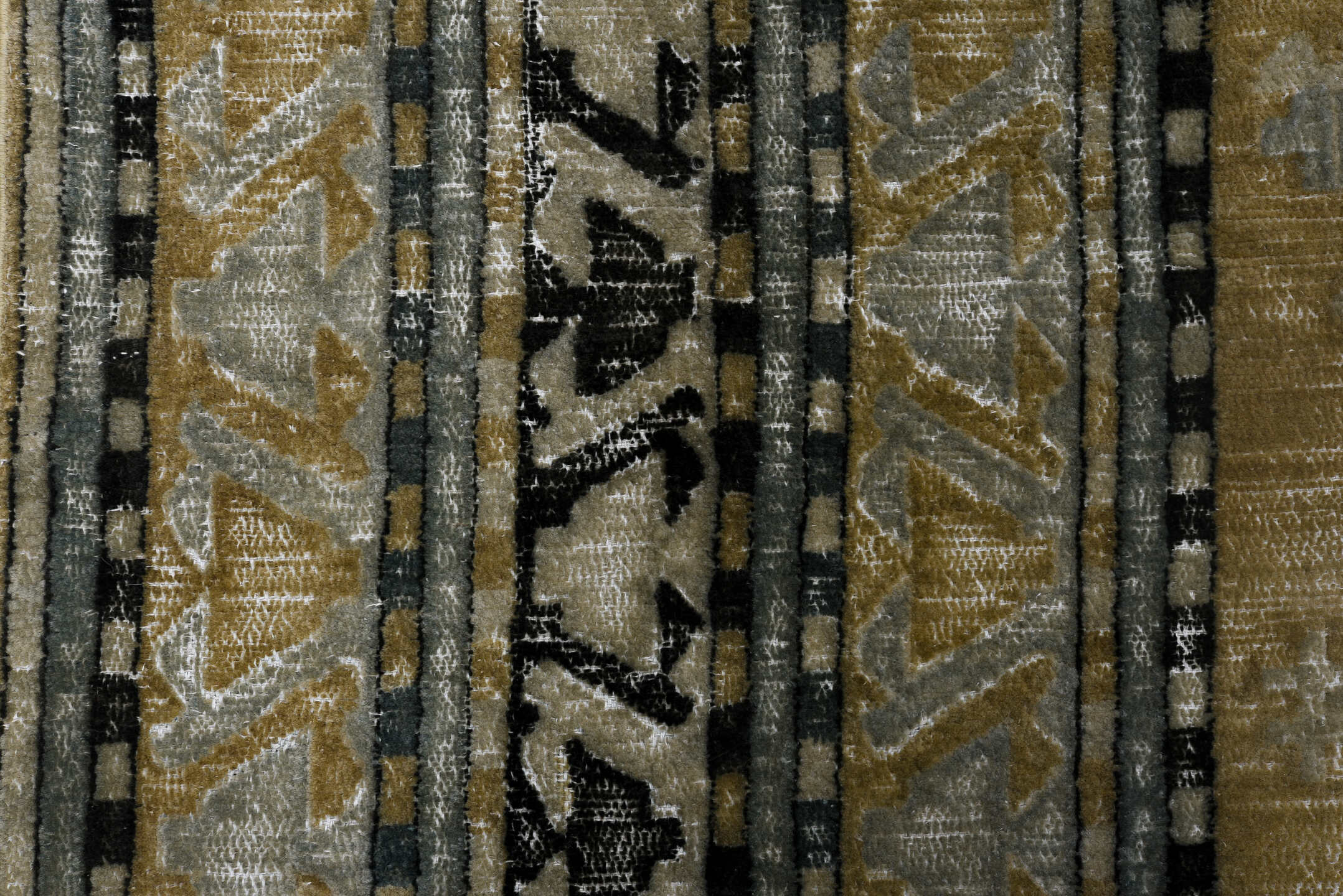 9' x 12' one-of-a-kind handmade vintage Hooked large size rug. Color palette: black, gainsboro, gray, light gray, off-white