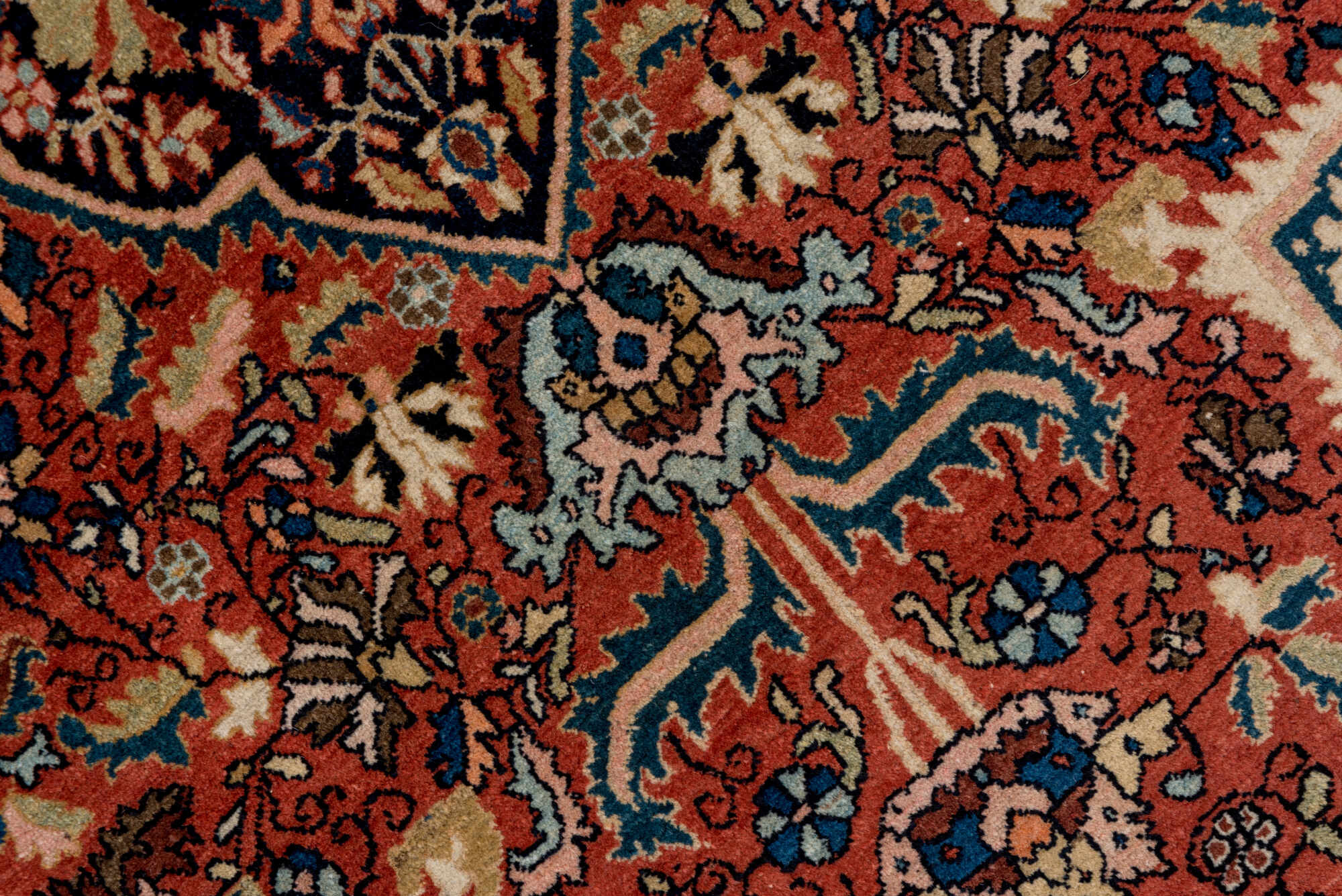 4' x 6' one-of-a-kind handmade vintage Far.Sarouk small size rug. Color palette: black, blue, brown, dark gray, gray