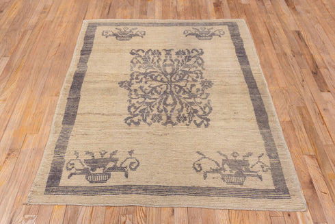 Vintage Tulu Area Rug (4' x 5')