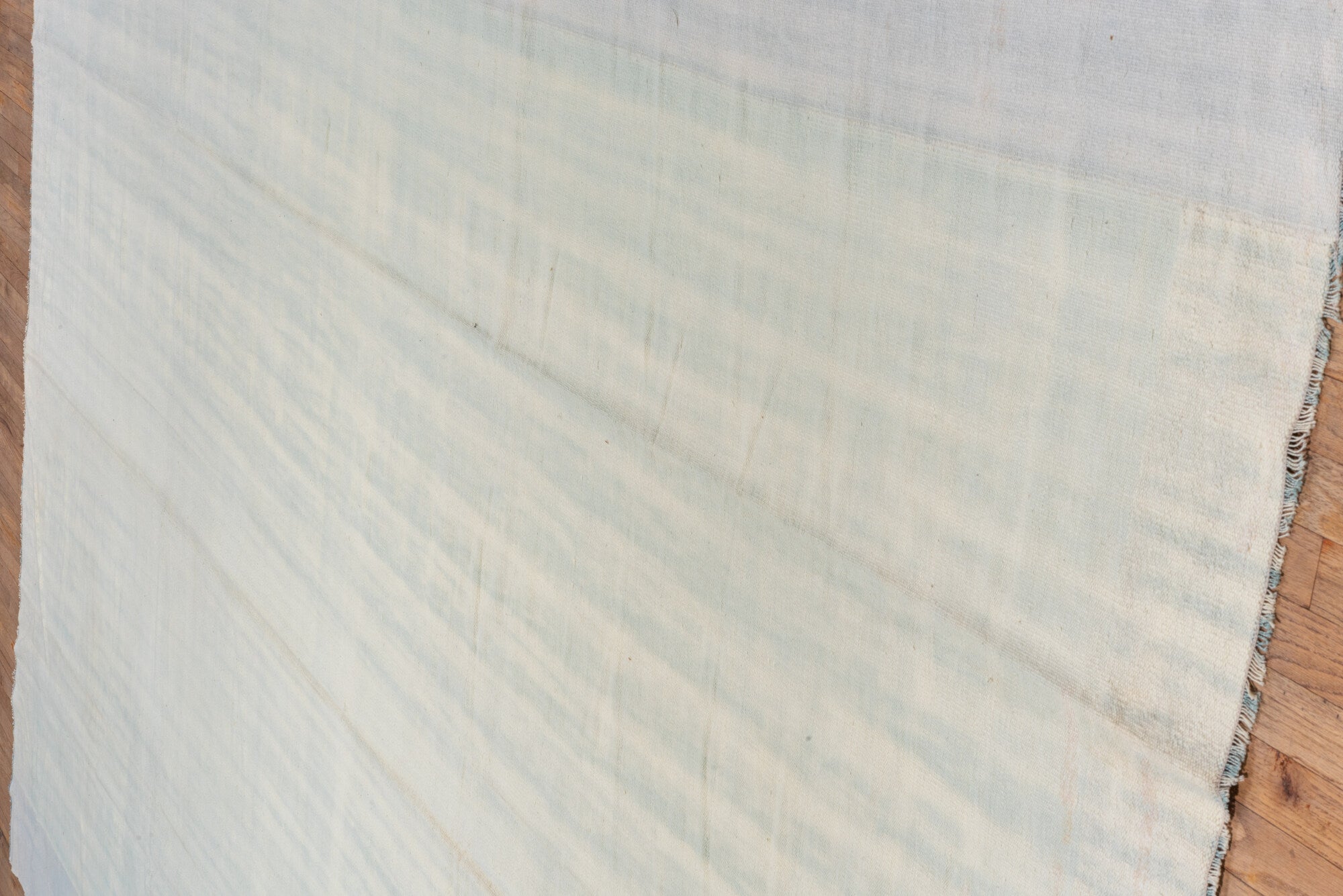 9' x 14' one-of-a-kind handmade vintage Dhurrie large size rug. Color palette: off-white, gray, light gray, gainsboro