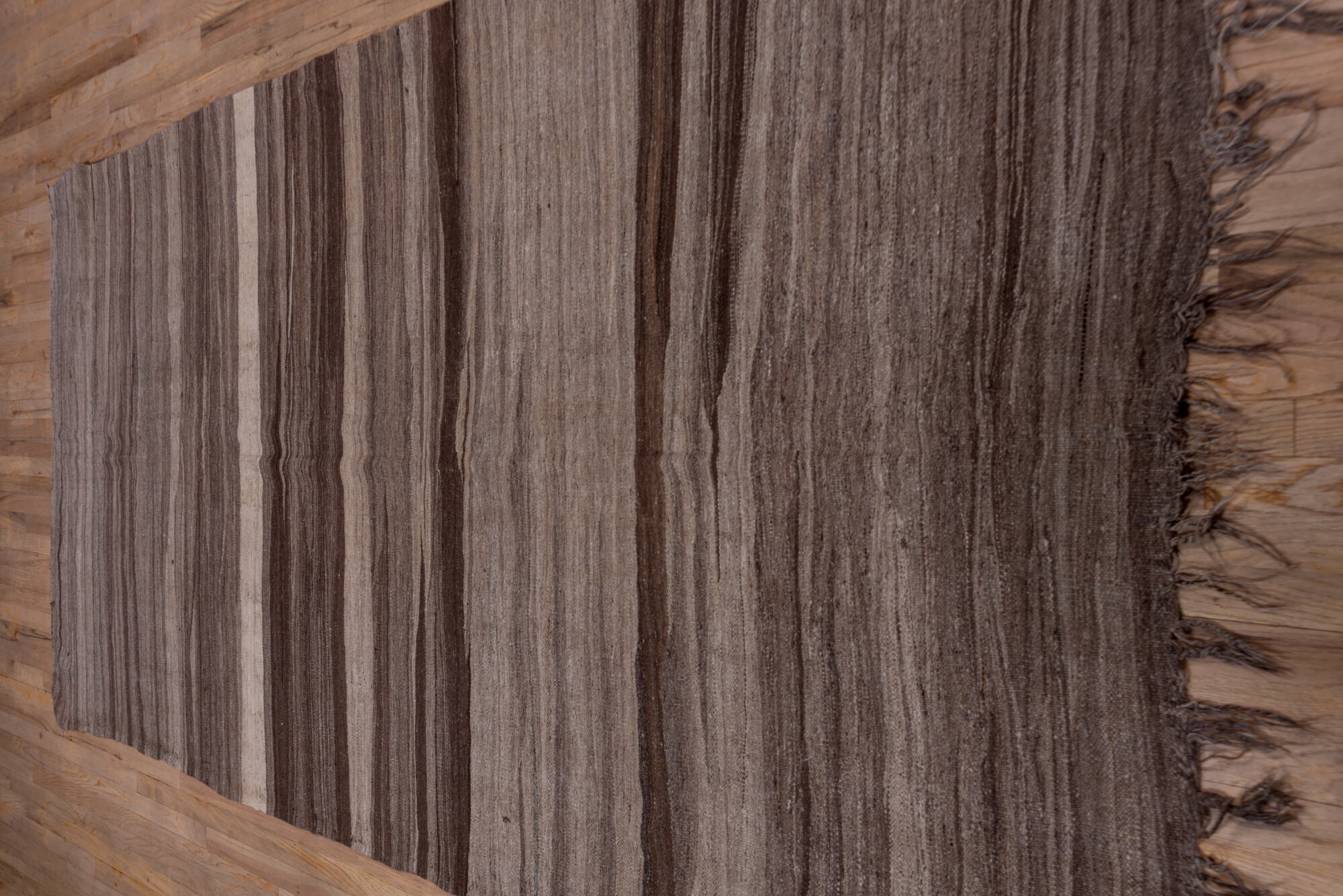 5' x 10' one-of-a-kind handmade vintage Kilim medium size rug. Color palette: brown, gray, light gray, pink