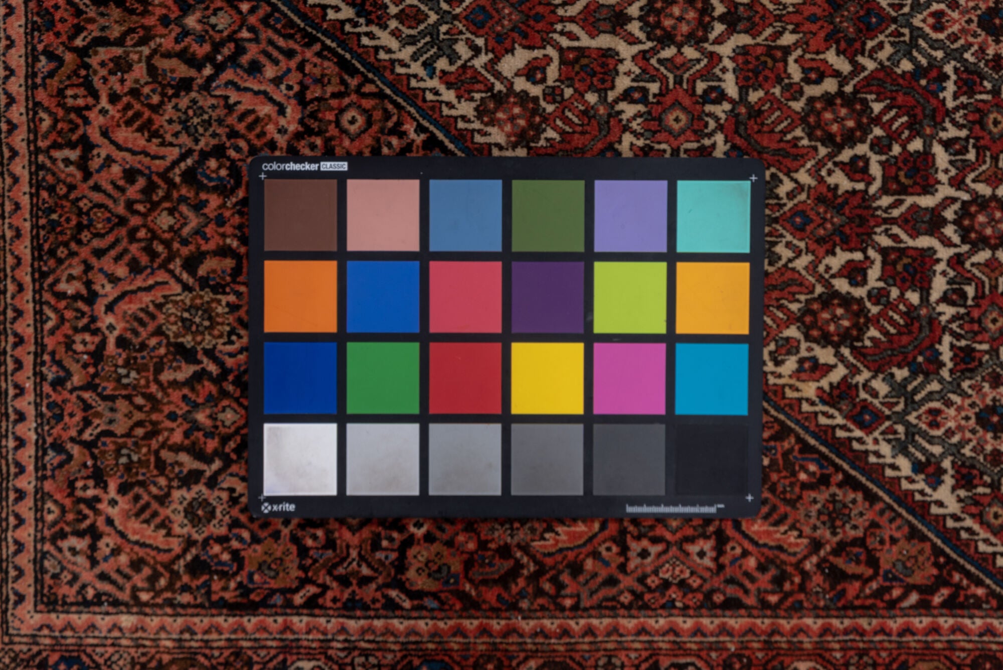 4' x 6' one-of-a-kind handmade vintage Far.Sarouk small size rug. Color palette: black, brown, gray, pink, red