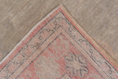 Antique Oushak Area Rug (6' x 9')