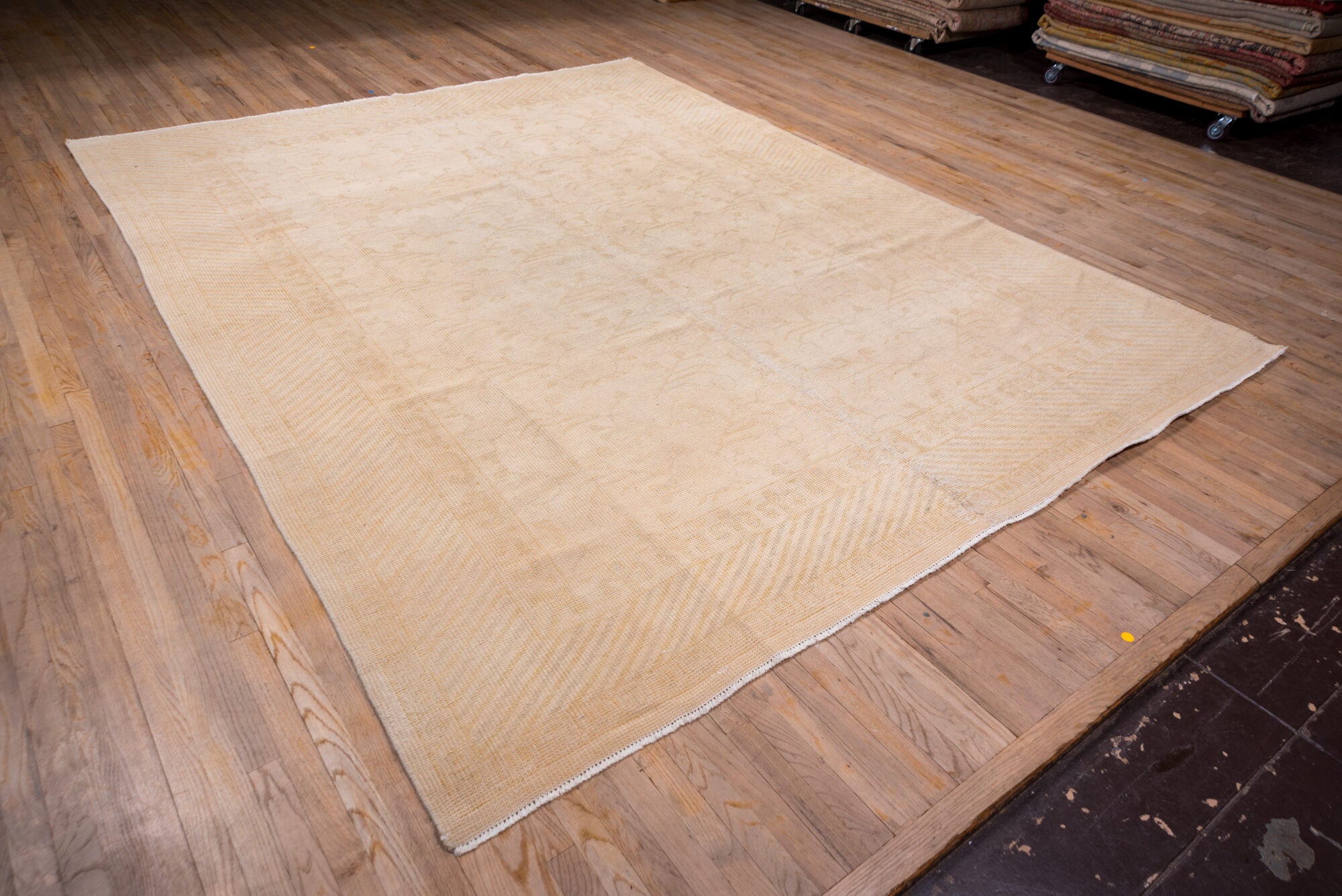 9' x 12' one-of-a-kind handmade vintage Oushak large size rug. Color palette: brown, gray, light gray, off-white, orange