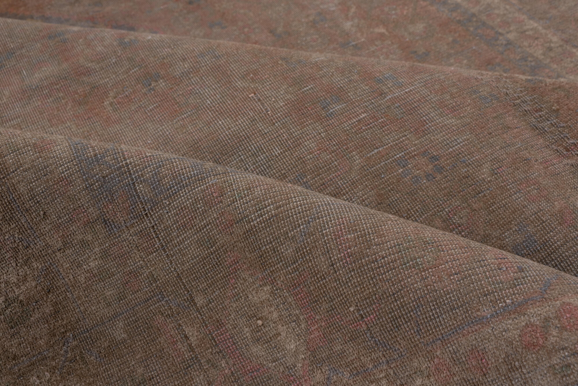 6' x 9' one-of-a-kind handmade vintage Tabriz medium size rug. Color palette: black, brown, gray, pink