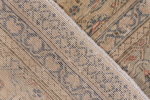 Vintage Kaisary Area Rug (7' x 12')