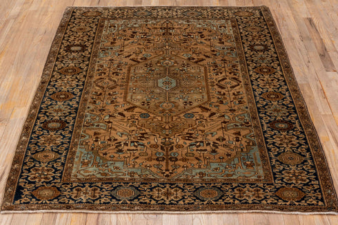 Antique Far.Sarouk Area Rug (4' x 6')