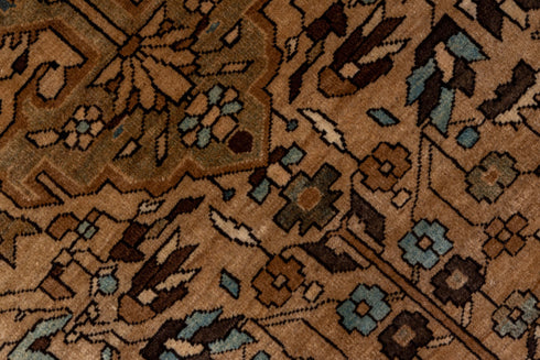 Antique Far.Sarouk Area Rug (4' x 6')