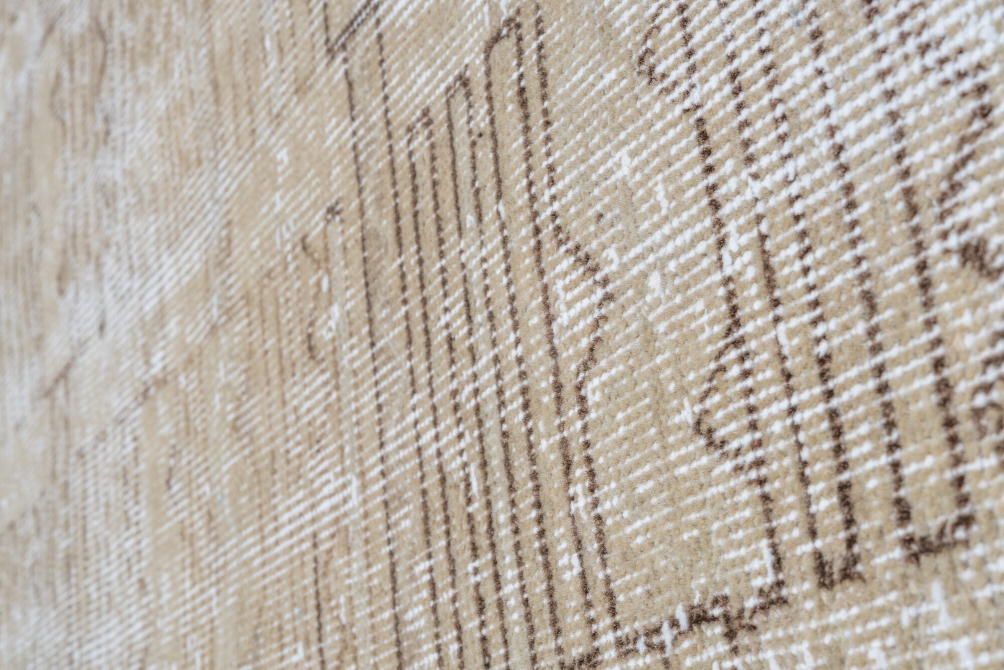 3' x 6' one-of-a-kind handmade vintage Oushak small size rug. Color palette: dim gray, gainsboro, gray, light gray