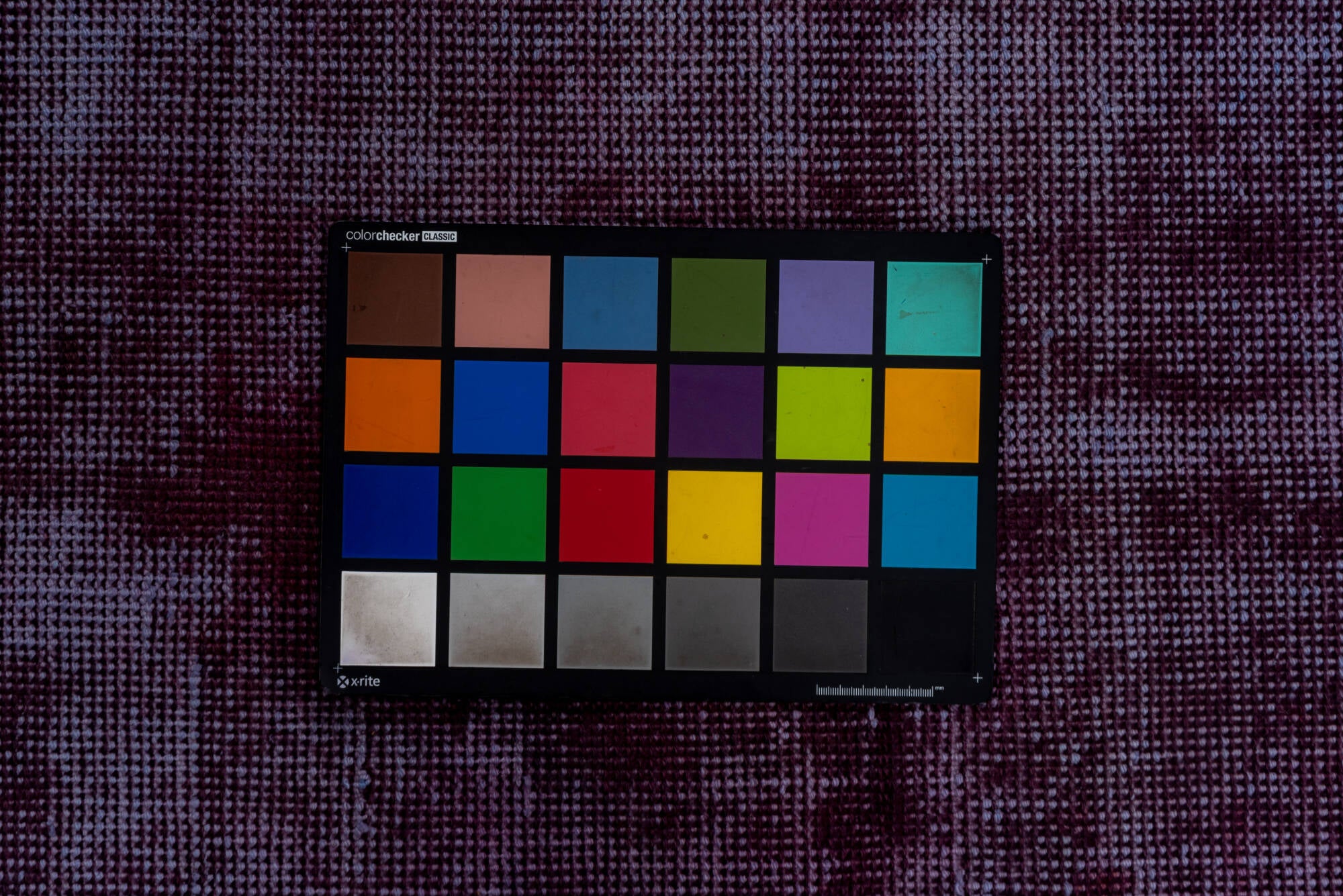 4' x 6' one-of-a-kind handmade vintage Oushak small size rug. Color palette: