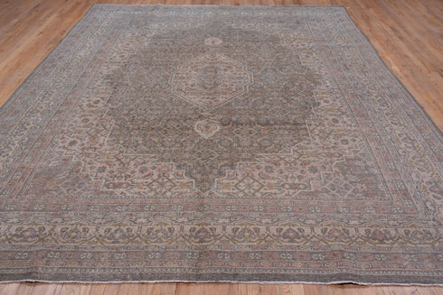 Vintage Mahal Area Rug (9' x 12')