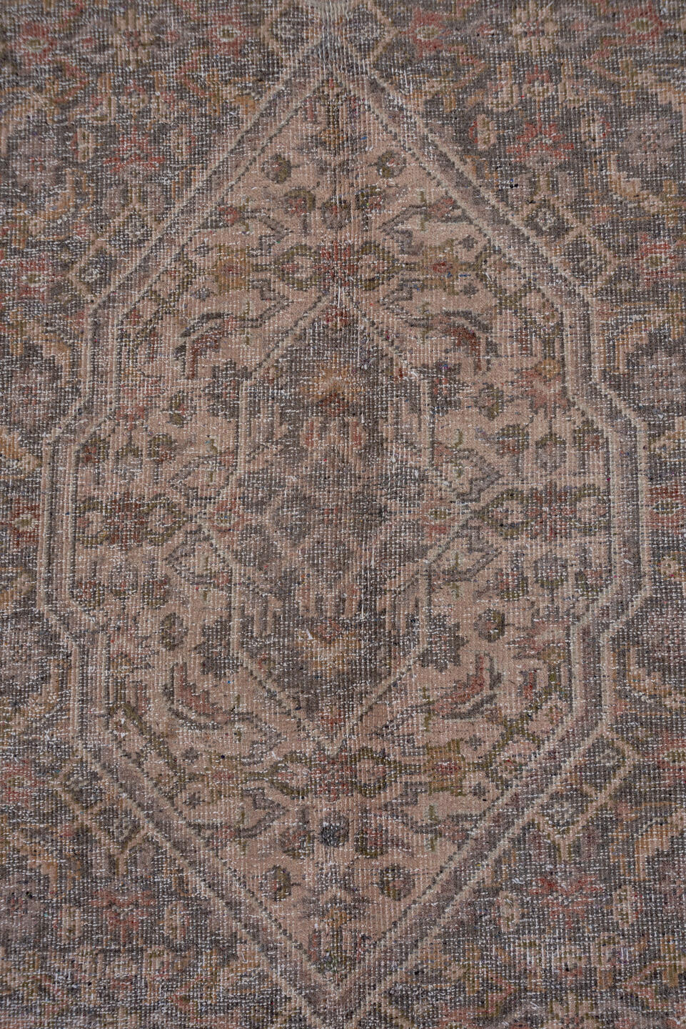 9' x 12' one-of-a-kind handmade vintage Mahal large size rug. Color palette: gray, light gray, off-white, pink, silver