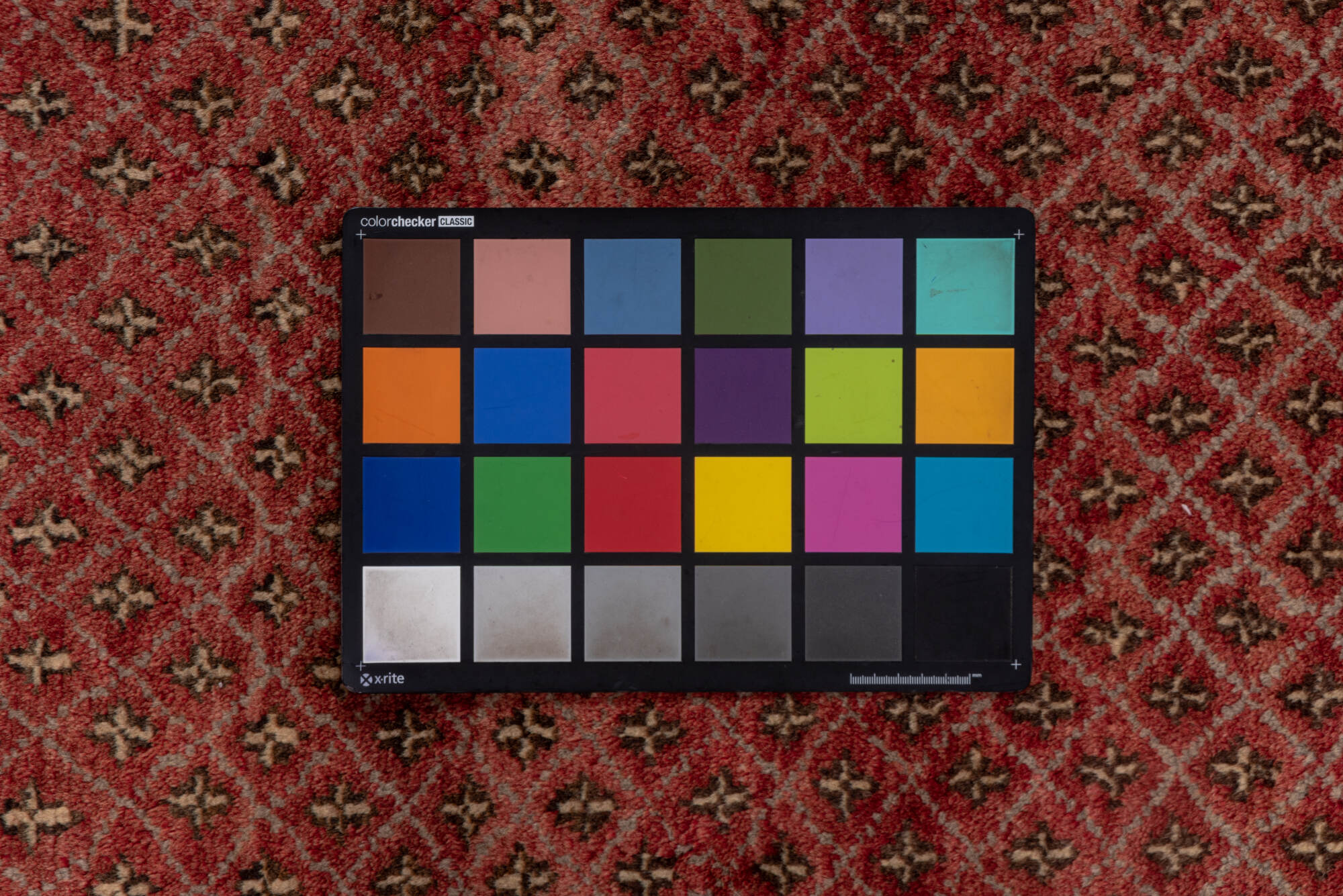 3' x 5' one-of-a-kind handmade vintage Oushak small size rug. Color palette: brown, pink, red