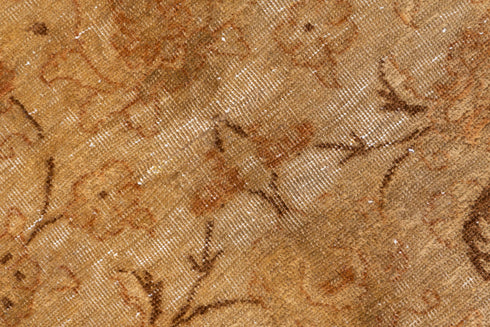 Antique Sivas Area Rug (6' x 9')