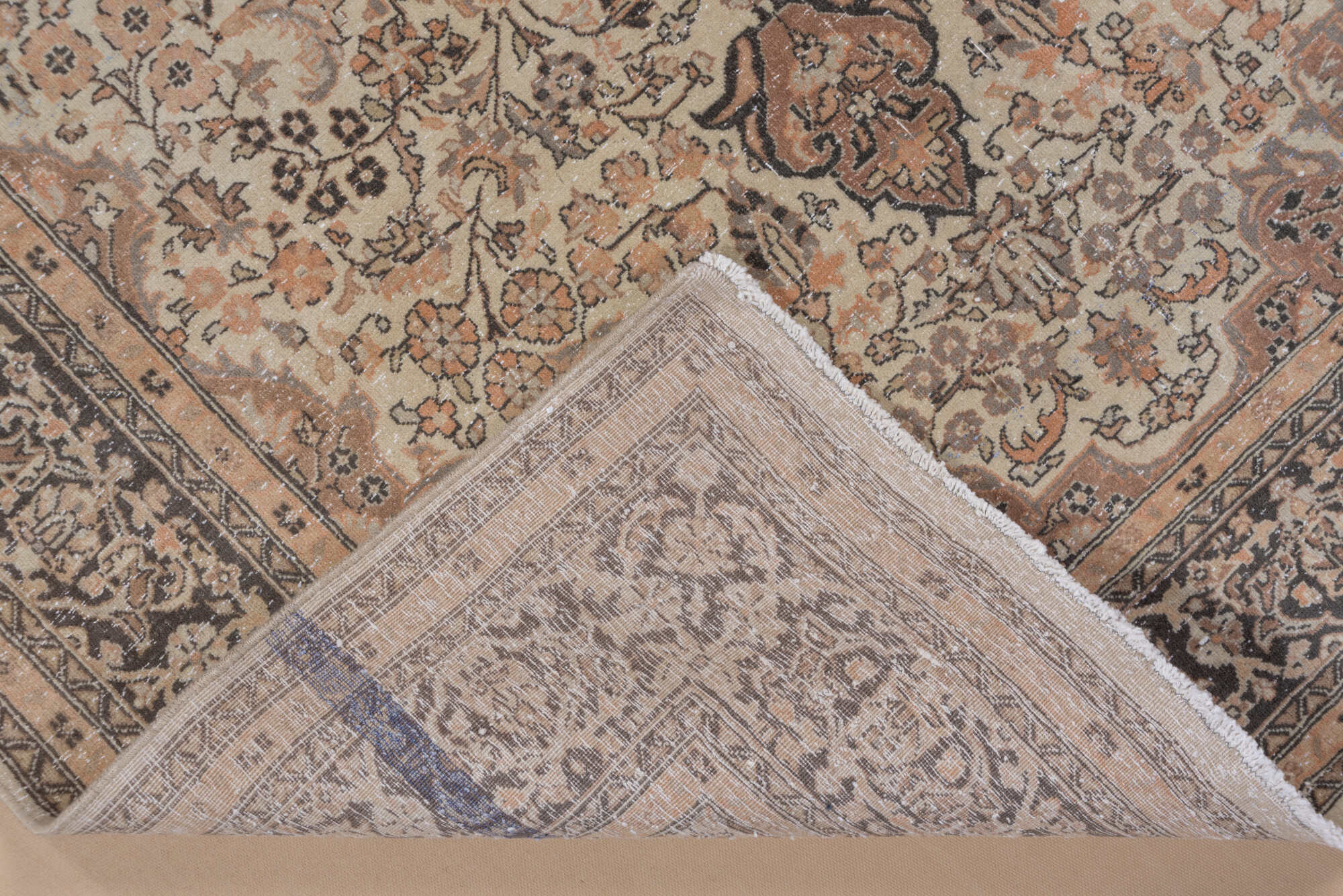 4' x 6' one-of-a-kind handmade vintage Sivas small size rug. Color palette: black, brown, charcoal, gray, light gray, pink