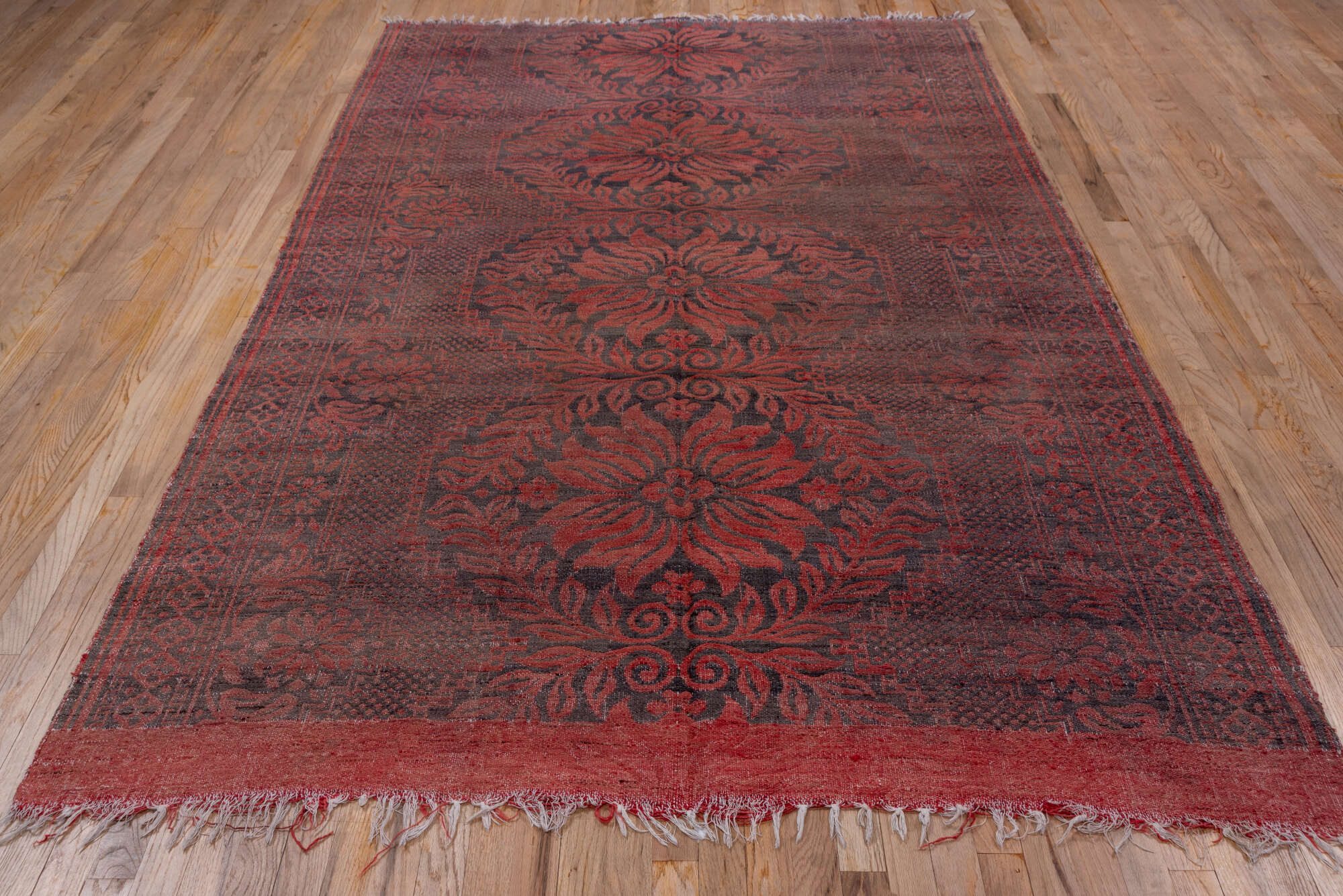 5' x 9' one-of-a-kind handmade vintage Kilim medium size rug. Color palette: brown, gray, off-white, pink, red, snow, white
